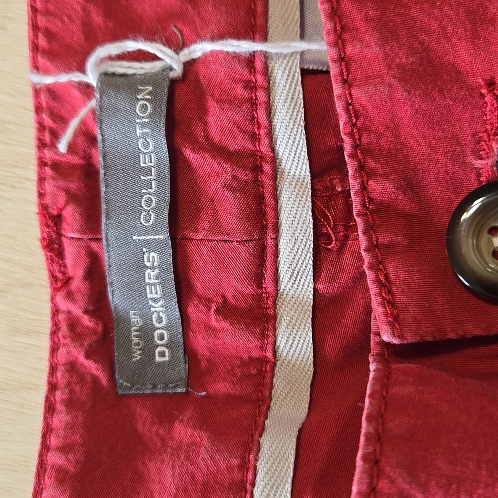 PA12 Levis Dockers Plus Capris Sz 24W Zip Front Pockets Drawstring Hem Brick Red - Picture 9 of 10